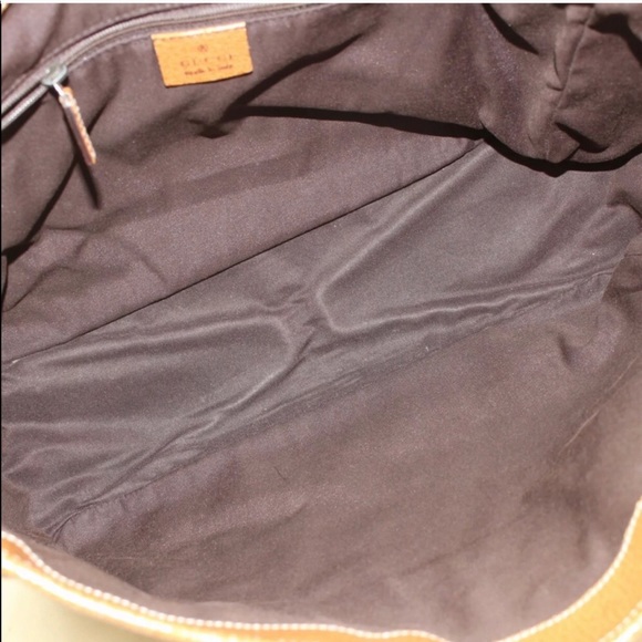 Authentic Gucci Tote and Authentic Gucci Wallet 💙 - Picture 3 of 8